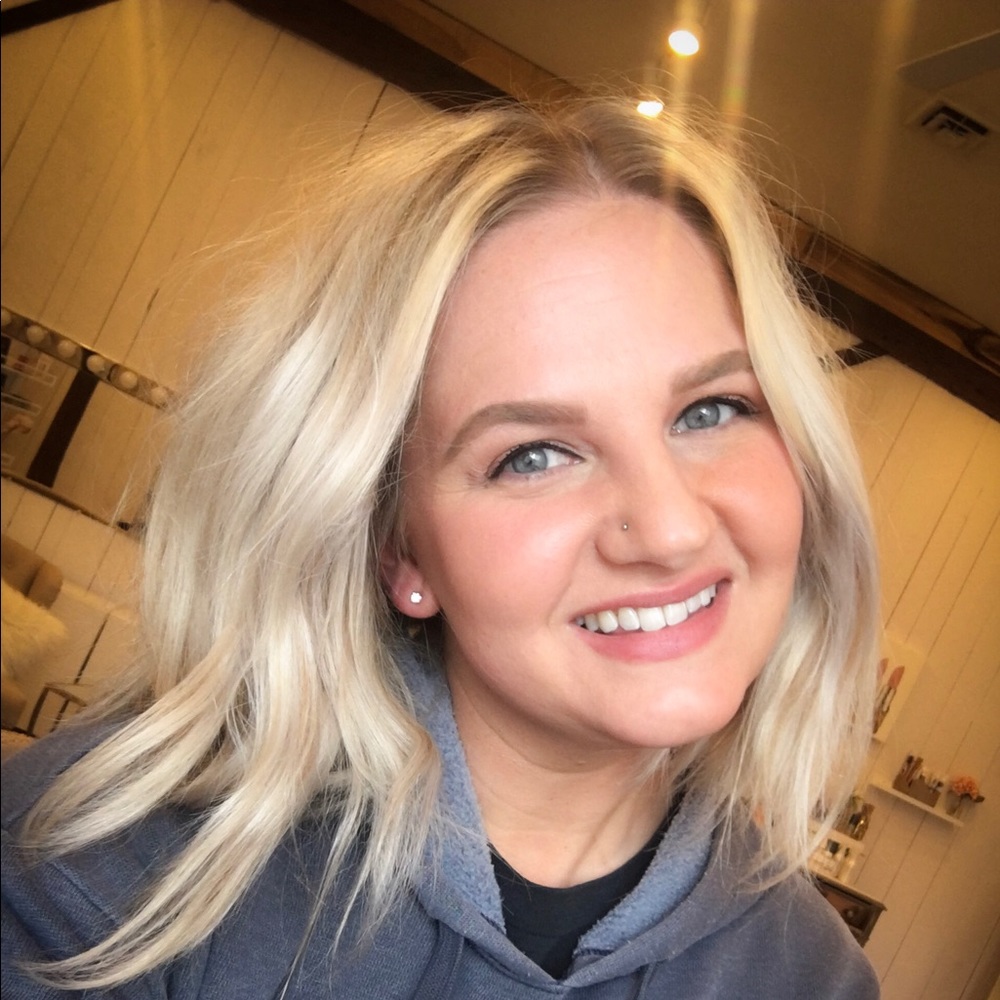 Meet your Posher, Amanda